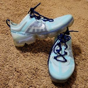 Nike vapormax size 8